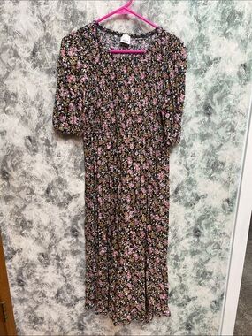 Smocked Floral Midi Dress in Black and Pink